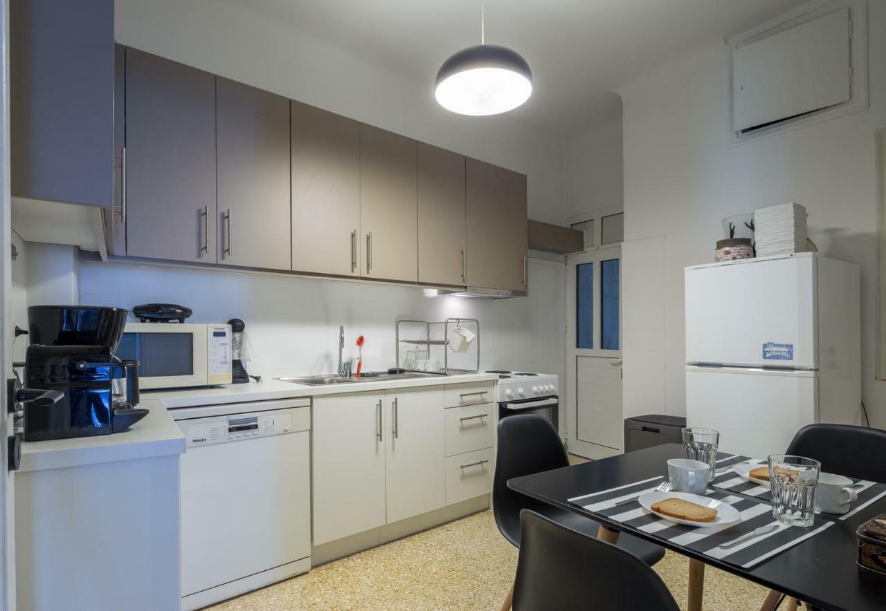 Cathedrals Square Supreme Residence Athens Ngoại thất bức ảnh